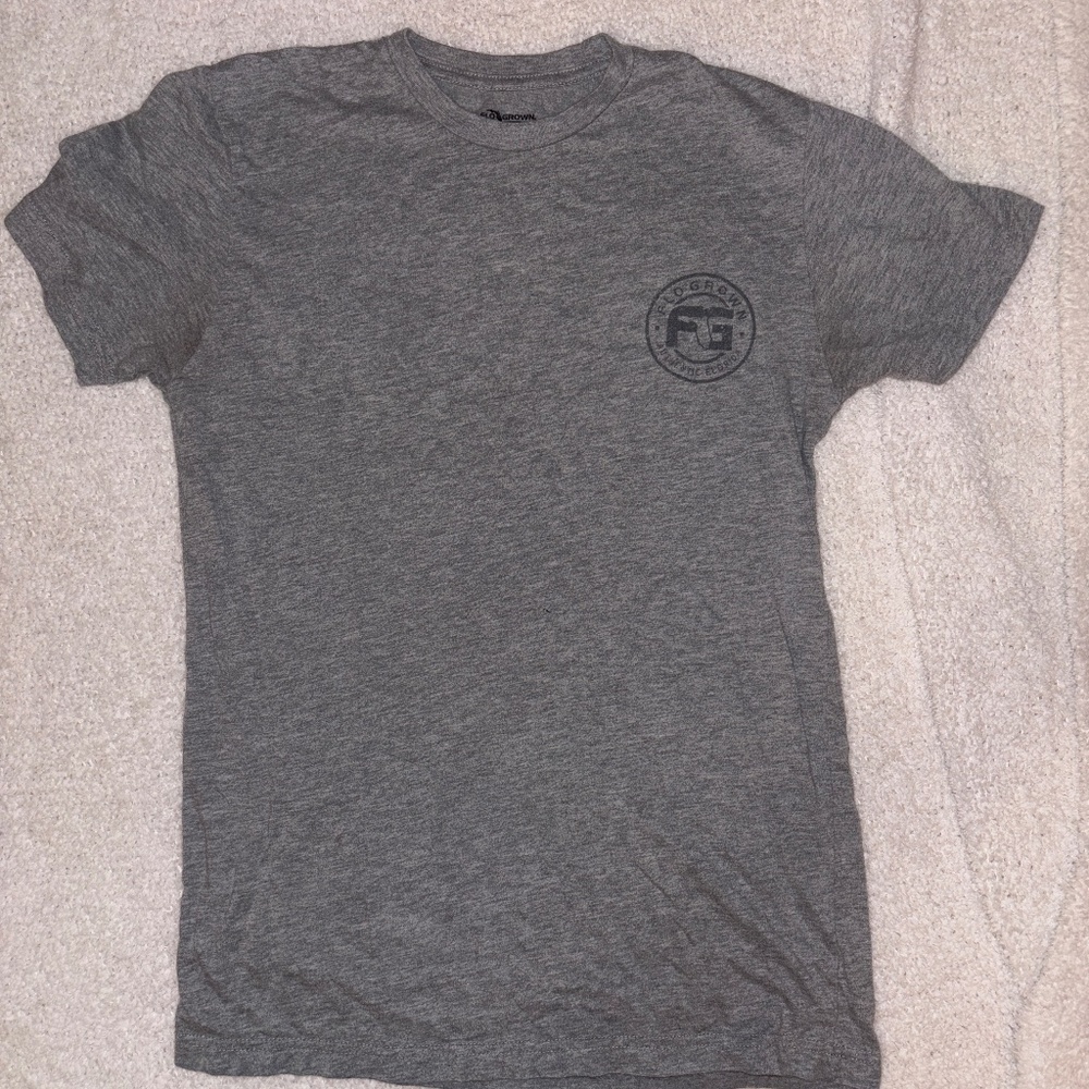 Men’s FloGrown tail gator t-shirt